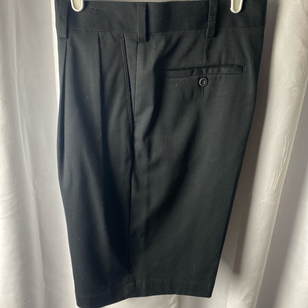 RH PERRY ELLIS dress/golf shorts.